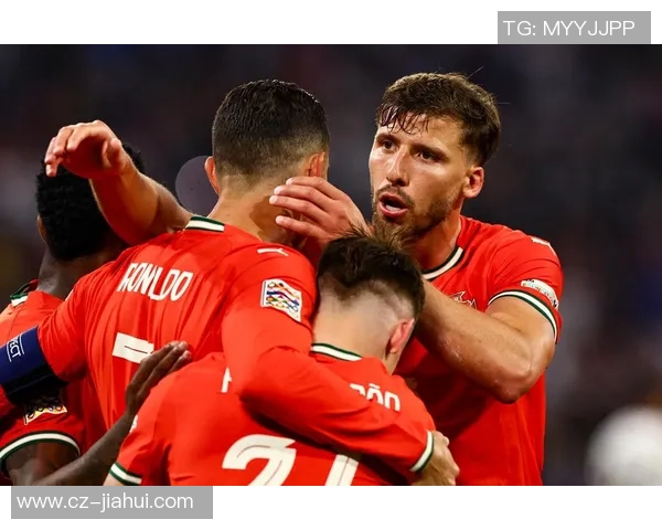 葡萄牙足球明星齐聚一堂展现团结风采与荣耀时刻